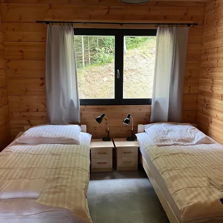 ヴィラ Pod Katem Ostrym *