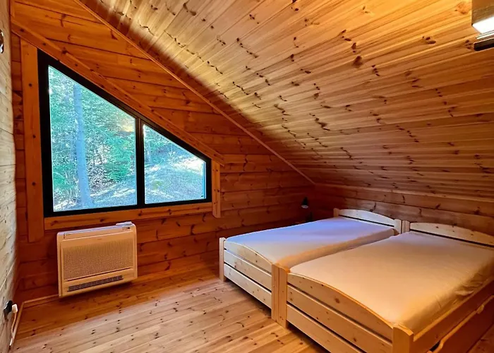 Pod Kątem Ostrym * Ropki