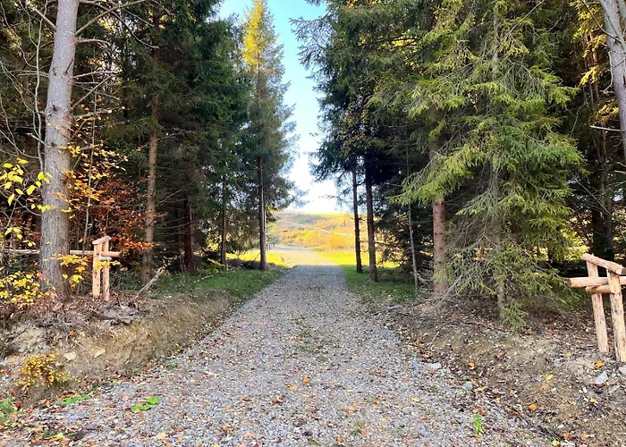 Pod Kątem Ostrym Willa *